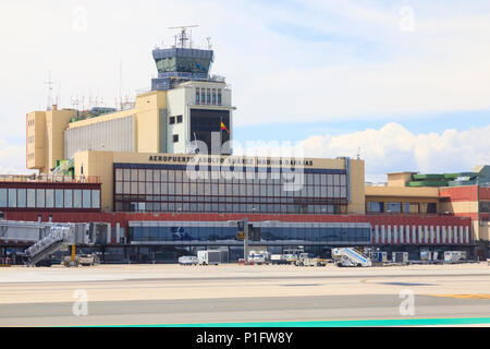 Control tower, Adolfo Suarez Barajas aeropuerto, Madrid, Spain. May 2018 Stock Photo