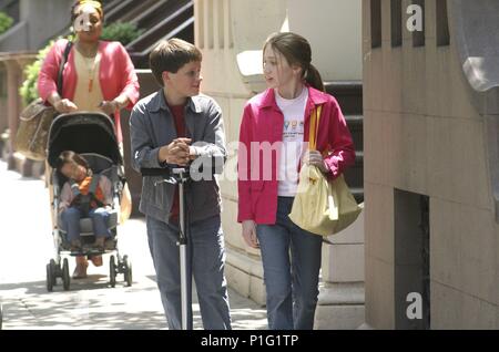 Original Film Title: LITTLE MANHATTAN.  English Title: LITTLE MANHATTAN.  Film Director: MARK LEVIN.  Year: 2005.  Stars: JOSH HUTCHERSON; CHARLIE RAY. Credit: 20TH CENTURY FOX / BAILEY, K.C. / Album Stock Photo