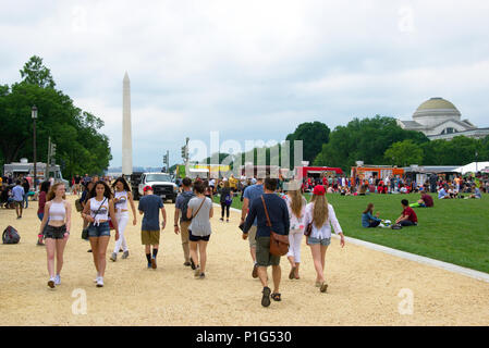 Food Trucks feeding the crowd on National Mall in DC Stock Photo