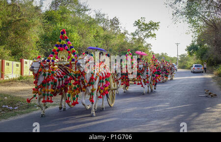 Mandalay, Myanmar - Feb 10, 2017. Burmese people at Shinbyu (pabbajja) ceremony of Theravada Buddhism in Mandalay, Myanmar. Stock Photo