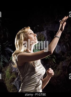 Original Film Title: KING KONG.  English Title: KING KONG.  Film Director: PETER JACKSON.  Year: 2005.  Stars: NAOMI WATTS. Credit: UNIVERSAL PICTURES / Album Stock Photo