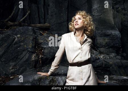 Original Film Title: KING KONG.  English Title: KING KONG.  Film Director: PETER JACKSON.  Year: 2005.  Stars: NAOMI WATTS. Credit: UNIVERSAL PICTURES / Album Stock Photo