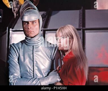 Original Film Title: DIABOLIK.  English Title: DANGER: DIABOLIK.  Film Director: MARIO BAVA.  Year: 1968.  Stars: JOHN PHILLIP LAW; MARISA MELL. Credit: PARAMOUNT PICTURES / Album Stock Photo