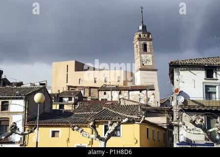 SPAIN - ARAGON - Calatayud (district) - Saragossa Zaragoza. Ateca; castillo con torre mudéjar. Stock Photo
