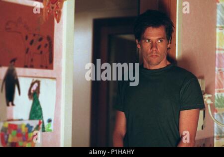 Original Film Title: TRAPPED.  English Title: TRAPPED.  Film Director: LUIS MANDOKI.  Year: 2002.  Stars: KEVIN BACON. Credit: COLUMBIA PICTURES / RAFY / Album Stock Photo