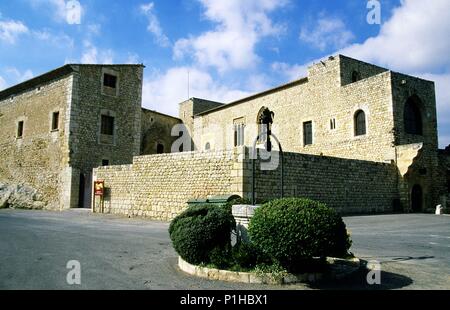 SPAIN - Catalonia - Alt Penedés (district) - Barcelona. Sant Martí Sarroca, castillo. Stock Photo