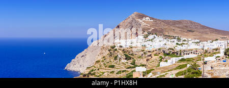 Folegandros panorama of the cliff top whitewashed Chora, Folegandros Island, Cyclades, Greece Stock Photo