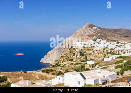 Folegandros Island views of the cliff top whitewashed buildings in the Chora, Folegandros, Cyclades, Greece Stock Photo