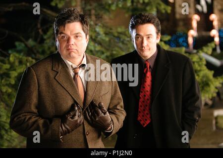 Original Film Title: THE ICE HARVEST.  English Title: THE ICE HARVEST.  Film Director: HAROLD RAMIS.  Year: 2005.  Stars: OLIVER PLATT; JOHN CUSACK. Credit: FOCUS FEATURES/BONA FIDE PRODUCTIONS / HODES, CHUCK / Album Stock Photo