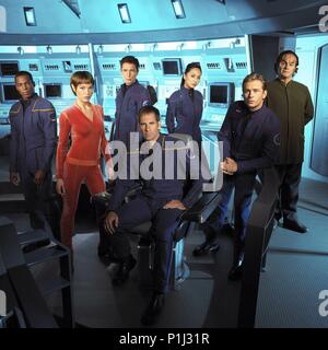 Original Film Title: STAR TREK: ENTERPRISE-TV.  English Title: STAR TREK: ENTERPRISE.  Year: 2001.  Stars: SCOTT BAKULA; JOHN BILLINGSLEY; JOLENE BLALOCK; DOMINIC KEATING; ANTHONY MONTGOMERY; LINDA PARK; CONNOR TRINNEER. Credit: PARAMOUNT TV / Album Stock Photo