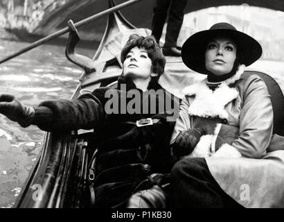 Original Film Title: LAS AMIGAS.  English Title: LAS AMIGAS.  Film Director: PEDRO LAZAGA.  Year: 1969.  Stars: TERESA GIMPERA; SONIA BRUNO. Stock Photo