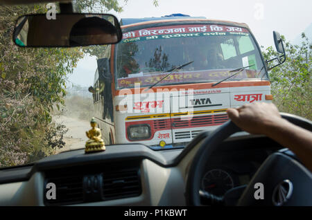 Bus blocking narrow road, Trishuli Valley, near Kathmandu, Nepal Stock Photo