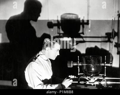 ALIAS THE DOCTOR, Richard Barthelmess, 1932 Stock Photo - Alamy