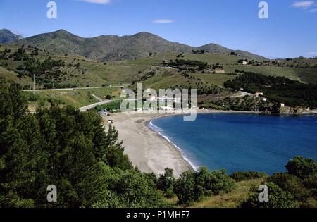 SPAIN - Catalonia - Alt Empordá (district) - GERONA. Colera; playa / platja de Garbet. Stock Photo