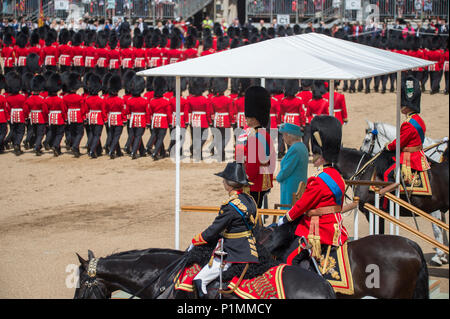 9 June 2018, London, UK. Trooping the Colour ceremony in Horse Guards Parade, The Queens Birthday Parade. Credit: Malcolm Park/Alamy Stock Photo