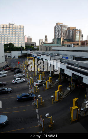 https://l450v.alamy.com/450v/p1n8m1/detroit-michigan-usa-12th-june-2018-us-customs-booths-at-the-detroit-side-of-the-detroit-windsor-tunnel-connecting-the-us-to-canada-in-detroit-michigan-a-construction-delay-has-tunnel-officials-on-both-sides-of-the-border-pushing-their-contractor-to-commit-to-an-end-date-which-will-be-much-later-than-the-expected-completion-which-was-supposed-to-be-in-june-closures-will-most-likely-continue-past-july-credit-jeff-kowalskyzuma-wirezumapresscomalamy-live-news-p1n8m1.jpg