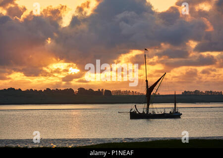 Swale Estuary, Kent, UK. 13th June 2018: UK Weather. Sunrise over the Thames sailing barge Mirosa which is over 125 years old having been built in 1892.  Perfect sailing conditions of warm, dry and breezy weather are set for the next few days. Credit: Alan Payton/Alamy Live News Stock Photo