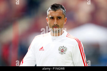 Moscow, Russia. 13th June 2018.  Aleksandr Samedov of Russia during the official training before the opening game of the 2018 FIFA World Cup between Russia and Saudi Arabia, held at the Lujniki Stadium in Moscow, Russia. (Photo: Rodolfo Buhrer/La Imagem/Fotoarena) Credit: Foto Arena LTDA/Alamy Live News Stock Photo