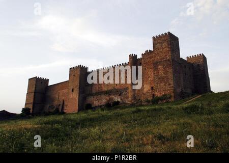 Sigüenza; castillo medieval y Parador Nacional de Turismo. Stock Photo