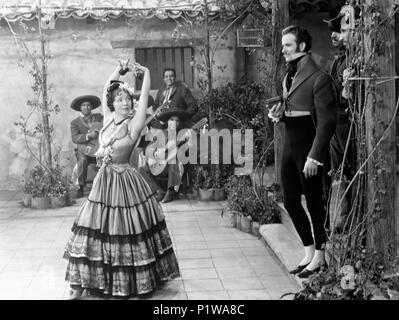 Original Film Title: DANCING PIRATE.  English Title: DANCING PIRATE.  Film Director: LLOYD CORRIGAN.  Year: 1936.  Stars: CHARLES COLLINS; STEFFI DUNA. Credit: RKO / Album Stock Photo