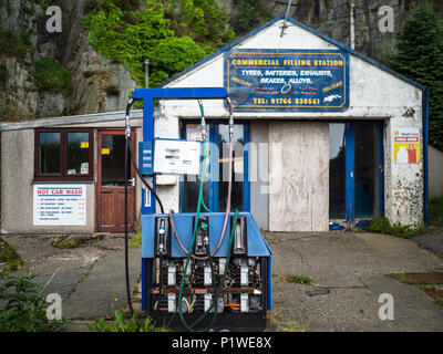 Derelict Petrol Station - a closed down Rural Garage / Petrol Station garage in Blaenau Ffestiniog in North Wales Stock Photo