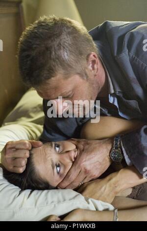 Original Film Title: THE HITCHER.  English Title: THE HITCHER.  Film Director: DAVE MEYERS.  Year: 2007.  Stars: SEAN BEAN; SOPHIA BUSH. Credit: INTREPID PICTURES / IOVINO, PETER / Album Stock Photo