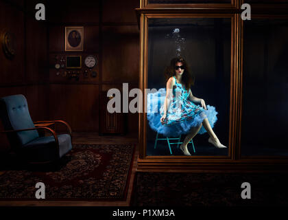 The Perfect Trophy Wife Stock Photo Alamy   The Perfect Trophy Wife P1xm3a 