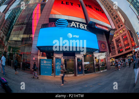 An AT T Wireless store in Times Square Stock Photo - Alamy