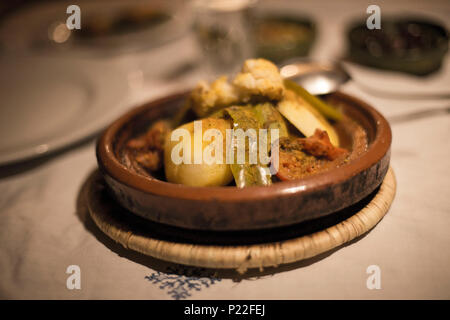 Morocco, Quarzazate, travel route along road N9, stop for food, typical dish Stock Photo