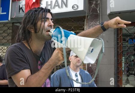 Original Film Title: YASAMIN KIYISINDA.  English Title: EDGE OF HEAVEN, THE.  Film Director: FATIH AKIN.  Year: 2007.  Stars: FATIH AKIN. Credit: ANKA FILM/CORAZON INTERNACIONAL / Album Stock Photo