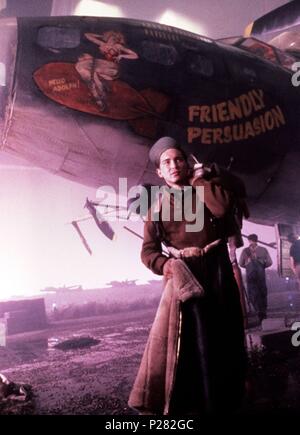 Description: Episodio 'La mision' dir. por Steven Spielberg.  Original Film Title: AMAZING STORIES.  English Title: AMAZING STORIES.  Film Director: STEVEN SPIELBERG.  Year: 1985.  Stars: CASEY SIEMASZKO. Credit: UNIVERSAL TV / Album Stock Photo