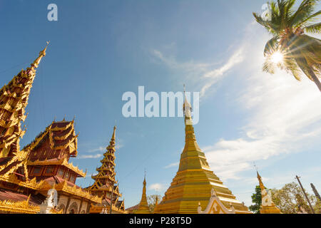 Kor Nat, U Na Auk temple, Kayin (Karen) State, Myanmar (Burma) Stock Photo