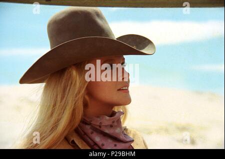 Original Film Title: THE TRAIN ROBBERS.  English Title: THE TRAIN ROBBERS.  Film Director: BURT KENNEDY.  Year: 1973.  Stars: ANN-MARGRET. Credit: WARNER BROTHERS / Album Stock Photo