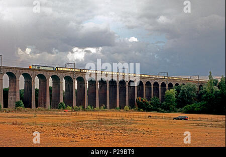 A class 40 diesel locomotive number 40145 working the return leg of Pathfinder Tours “The Capital Whistler” passing over Welwyn Viaduct on the 6th September 2003. Stock Photo