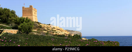 The Sciuta Tower, Wied iz-Zurrieq village, south east coast of Malta Stock Photo