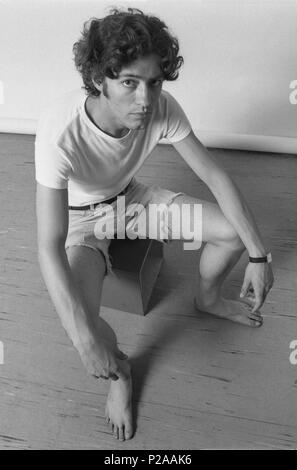 El escritor catalán Félix de Azúa retratado en 1970. Stock Photo