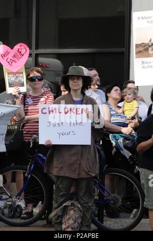 Philadelphia, PA, USA - June 14, 2018: Hundreds of demonstrators participate in a Families Belong Together rally outside the ICE office in Philadelphia. The rally was one of several held nationwide to protest the US Government policy of separating immigrant children and their parents at the U.S. - Mexico border. Credit: Jana Shea/ 17�Թ����� Live News Stock Photo