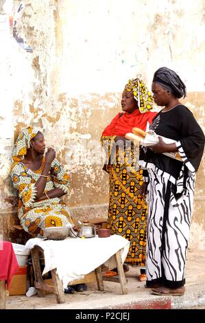 Senegal, Saint Louis. Street Scene. Colonial Era Houses Stock Photo - Alamy