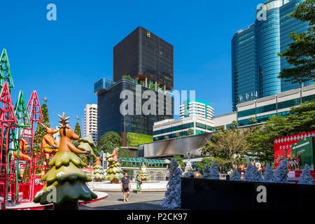 Thailand, Bangkok, Pathum Wan district, Central World mega-shopping complex Stock Photo