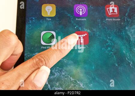 Tynker: Coding for Kids app on an iPad Air Stock Photo