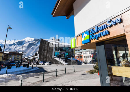 Austria, Salzburger Land, Kaprun, Kitzsteinhorn mountain, panoramic ...