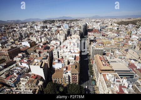 SPAIN - Valencia autonomous region - L'Alacantí (district) - Alicante. Alicante (capital);  vista aérea de la ciudad; en el centro, la Rambla de Méndez Nuñez que separa la ciudad antigua (der.) de la nueva (izq.). Stock Photo