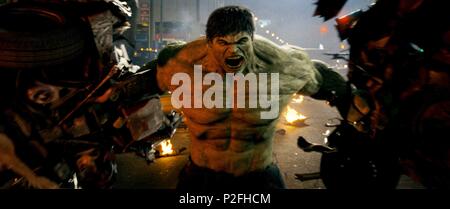 Original Film Title: THE INCREDIBLE HULK.  English Title: THE INCREDIBLE HULK.  Film Director: LOUIS LETERRIER.  Year: 2008. Credit: MARVEL ENTERPRISES/MARVEL STUDIOS/VALHALLA MOTION PICTURES / Album Stock Photo