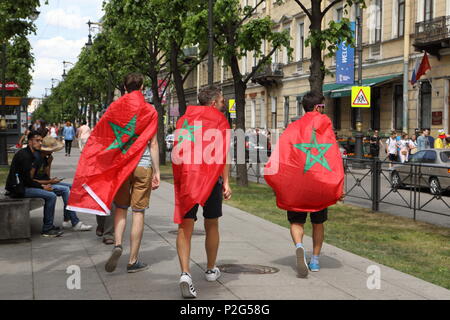 St. Petersburg, Russia, 15th June, 2018. Moroccan football fans in Saint-Petersburg on the day of first match of FIFA World Cup 2018 in the city. It is the match Morocco vs Iran Credit: StockphotoVideo/Alamy Live News Stock Photo