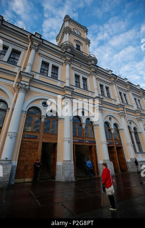 St Petersburg, Russia. 14th Jun, 2018. A general view of Moskovsky railway station on June 14th 2018 in Saint Petersburg, Russia. (Photo by Daniel Chesterton/phcimages.com) Credit: PHC Images/Alamy Live News Stock Photo