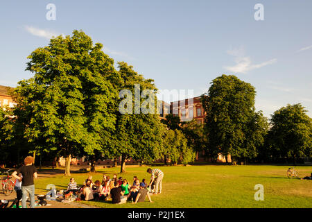 Students in the palace gardens, university, Mannheim, Baden-Wuerttemberg, Germany Stock Photo