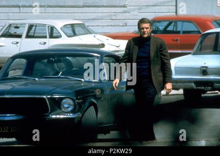 Original Film Title: BULLITT.  English Title: BULLITT.  Film Director: PETER YATES.  Year: 1968.  Stars: STEVE MCQUEEN. Credit: WARNER BROTHERS / Album Stock Photo