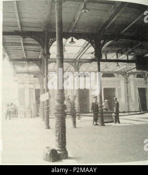 . Italiano: Napoli, Stazione Centrale di Piazza Garibaldi, interno. Autore sconosciuto. 19th century. Unknown 63 Napoli, Stazione Centrale, interno Stock Photo
