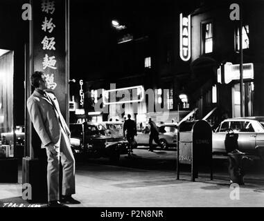 Original Film Title: THE PRESIDENT'S ANALYST.  English Title: THE PRESIDENT'S ANALYST.  Film Director: THEODORE J. FLICKER.  Year: 1967.  Stars: JAMES COBURN. Credit: PARAMOUNT PICTURES / Album Stock Photo