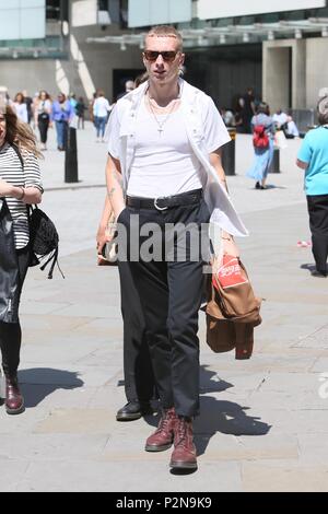 Ellie Rowsell and Theo Ellis of group Wolf Alice seen leaving Radio 1 after performing on the Live Lounge.  Featuring: Theo Ellis Where: London, United Kingdom When: 15 May 2018 Credit: Michael Wright/WENN.com Stock Photo